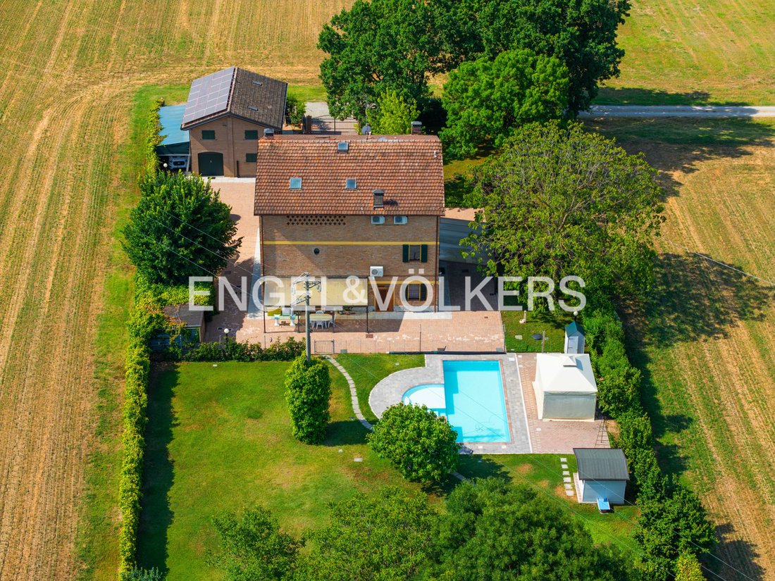 Country House in San Cesario sul Panaro, Emilia-Romagna, Italy 1 - 18402670