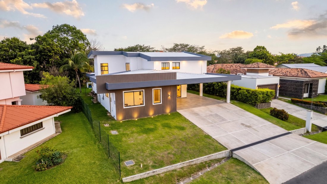 House in Vueltas, Alajuela Province, Costa Rica 1 - 18402852
