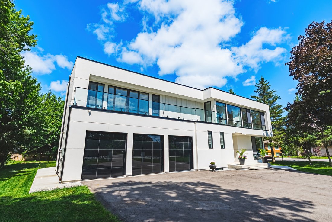 House in Burlington, Ontario, Canada 1 - 18404672