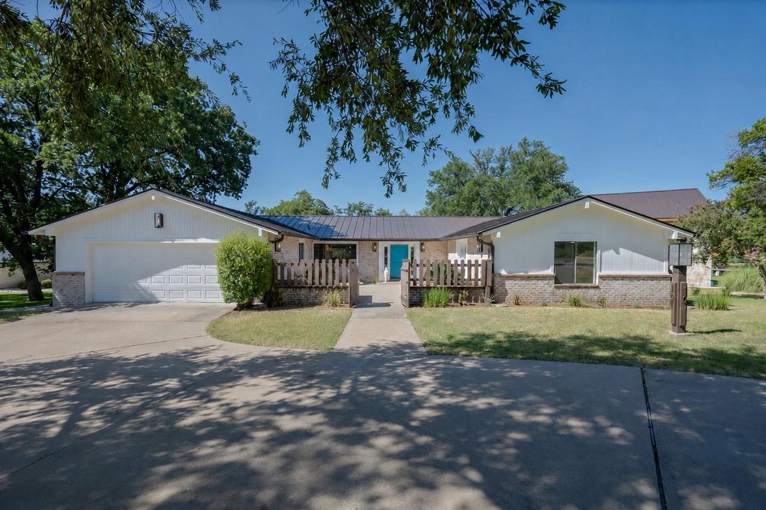 House in Horseshoe Bay, Texas, United States 1 - 18408198