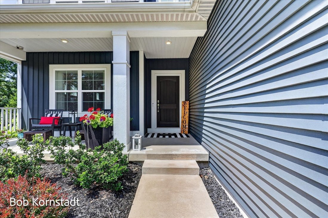 House in Alto, Michigan, United States 3 - 18366796