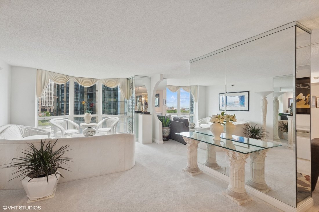 Condo in Chicago, Illinois, United States 4 - 18408267