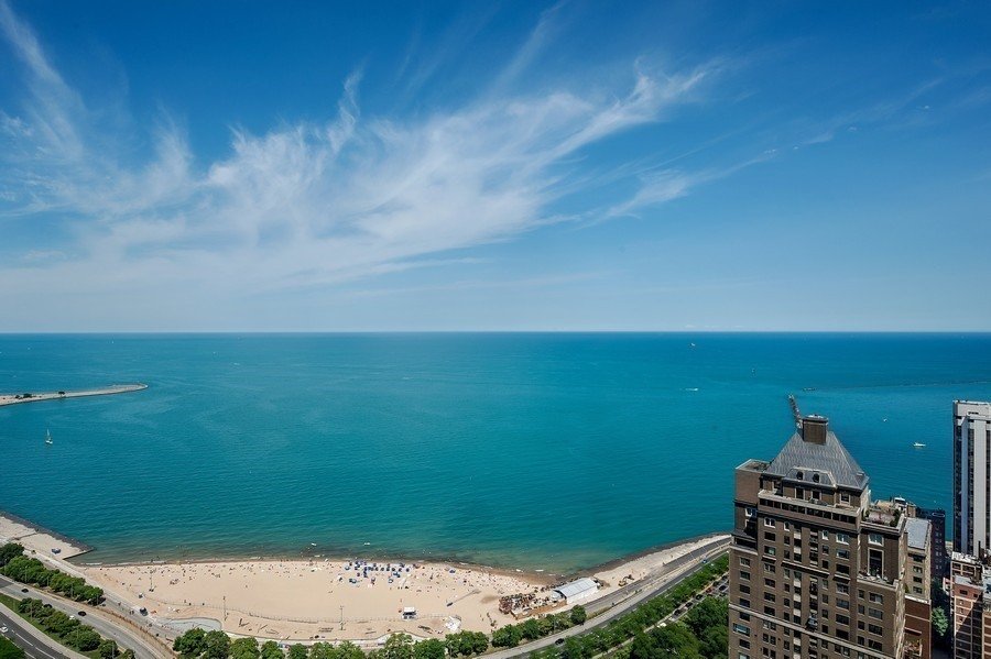 Condo in Chicago, Illinois, United States 2 - 18408271