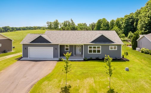 House in Traverse City, Michigan, United States 1
