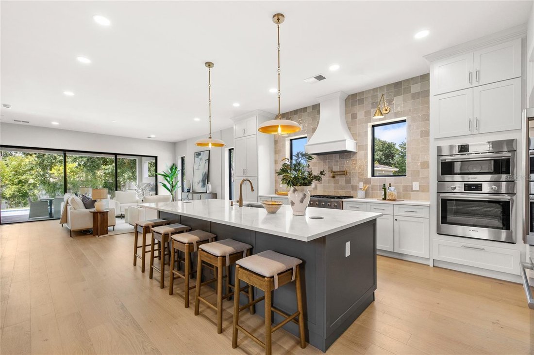 House in Orlando, Florida, United States 4 - 18407870
