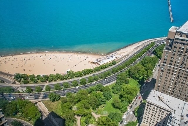 Condo in Chicago, Illinois, United States 4 - 18408271