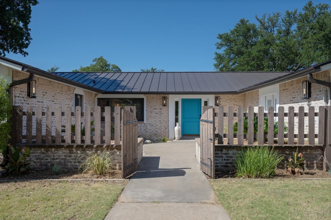 House in Horseshoe Bay, Texas, United States 3 - 18408198