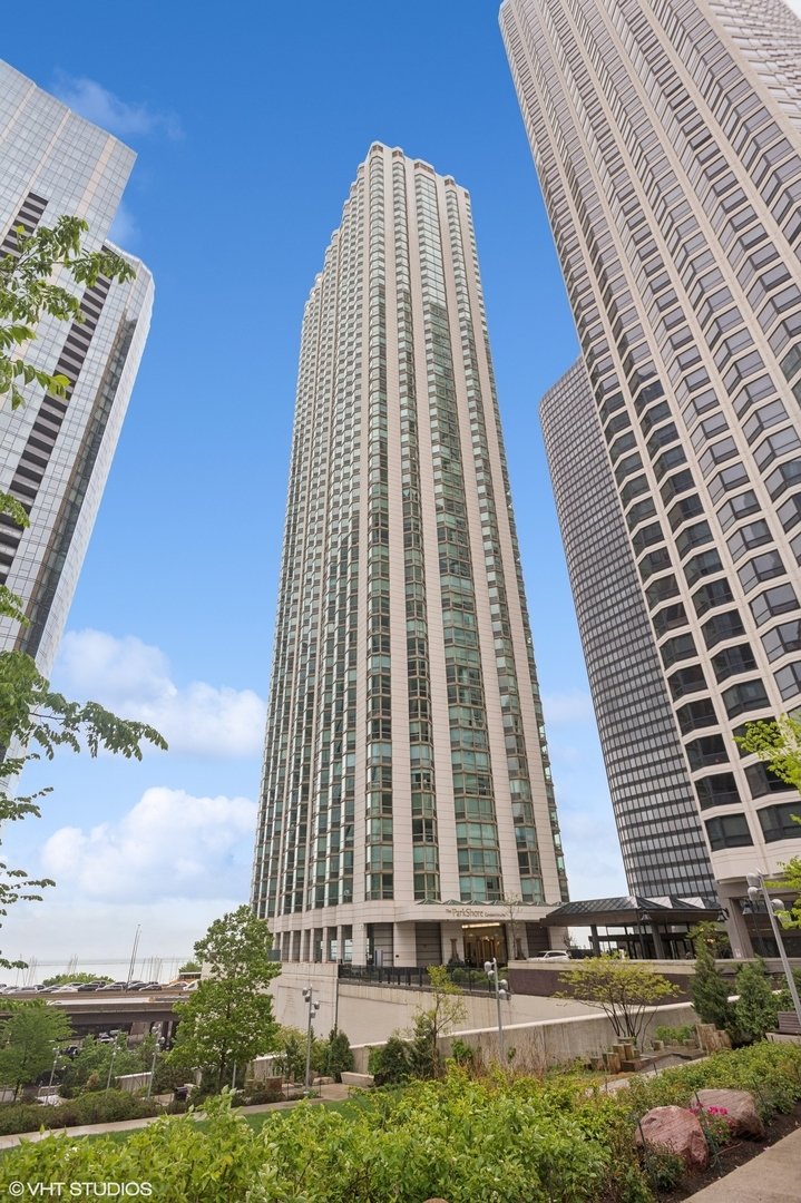 Condo in Chicago, Illinois, United States 1 - 18408267