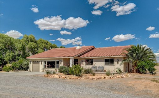 House in Moapa Valley, Nevada, United States 1