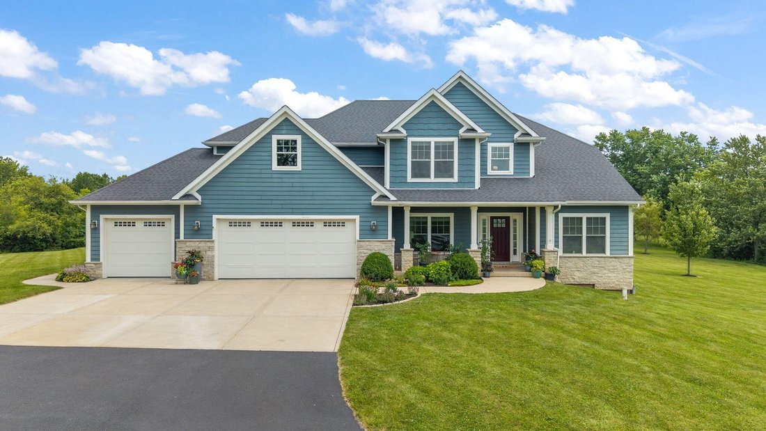 House in Crown Point, Indiana, United States 3 - 18418819