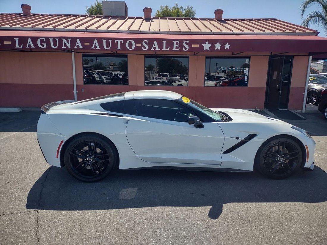 Coupe in Bakersfield, CA, United States 5 - 18409662
