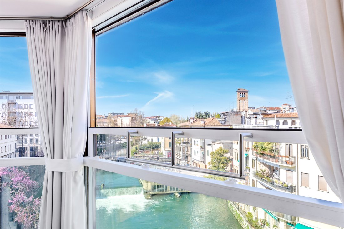Apartment in Cathedral - Piazza dei Signori, Treviso, Italy 2 - 18412065