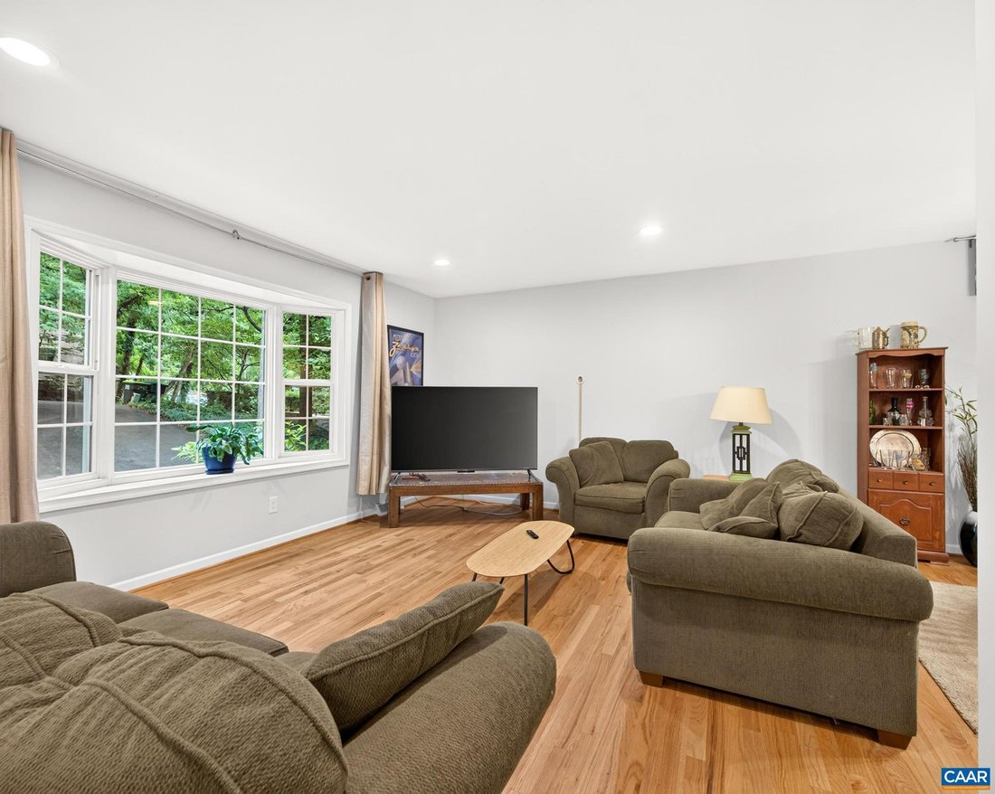 House in Charlottesville, Virginia, United States 5 - 18411491