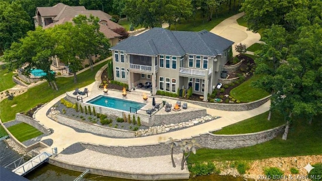 House in Sunrise Beach, Missouri, United States 1 - 18410956