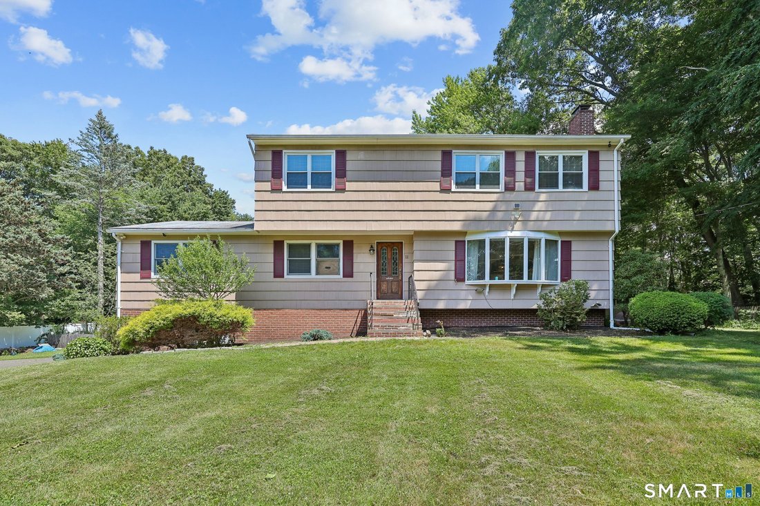 House in Shelton, Connecticut, United States 1 - 18410980