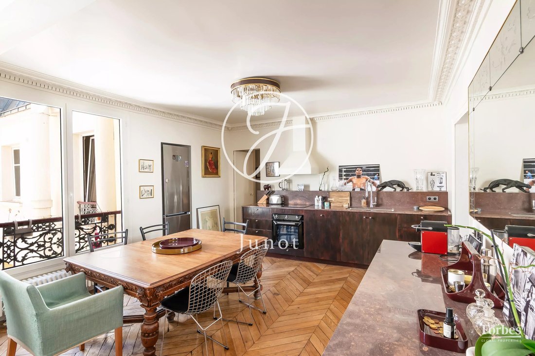 Apartment in Chateau d'Eau-Lancry, Paris 10e Arrondissement, Paris 5 - 18413815