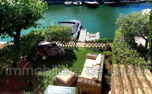 Villa à Grimaud, Provence-Alpes-Côte d'Azur, France 1