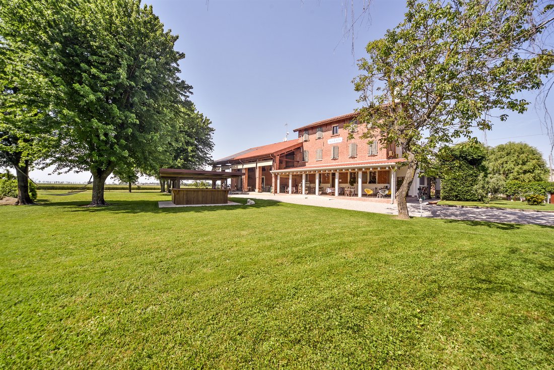 Farm Ranch in Caorle, Veneto, Italy 4 - 18412057