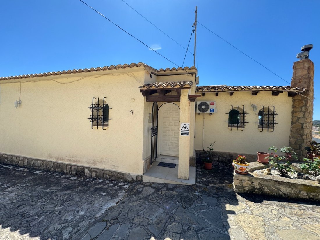 Villa in Benissa, Valencian Community, Spain 3 - 18417642
