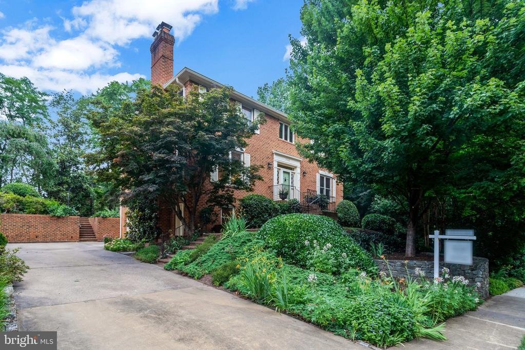 House in Arlington, Virginia, United States 1 - 18417817