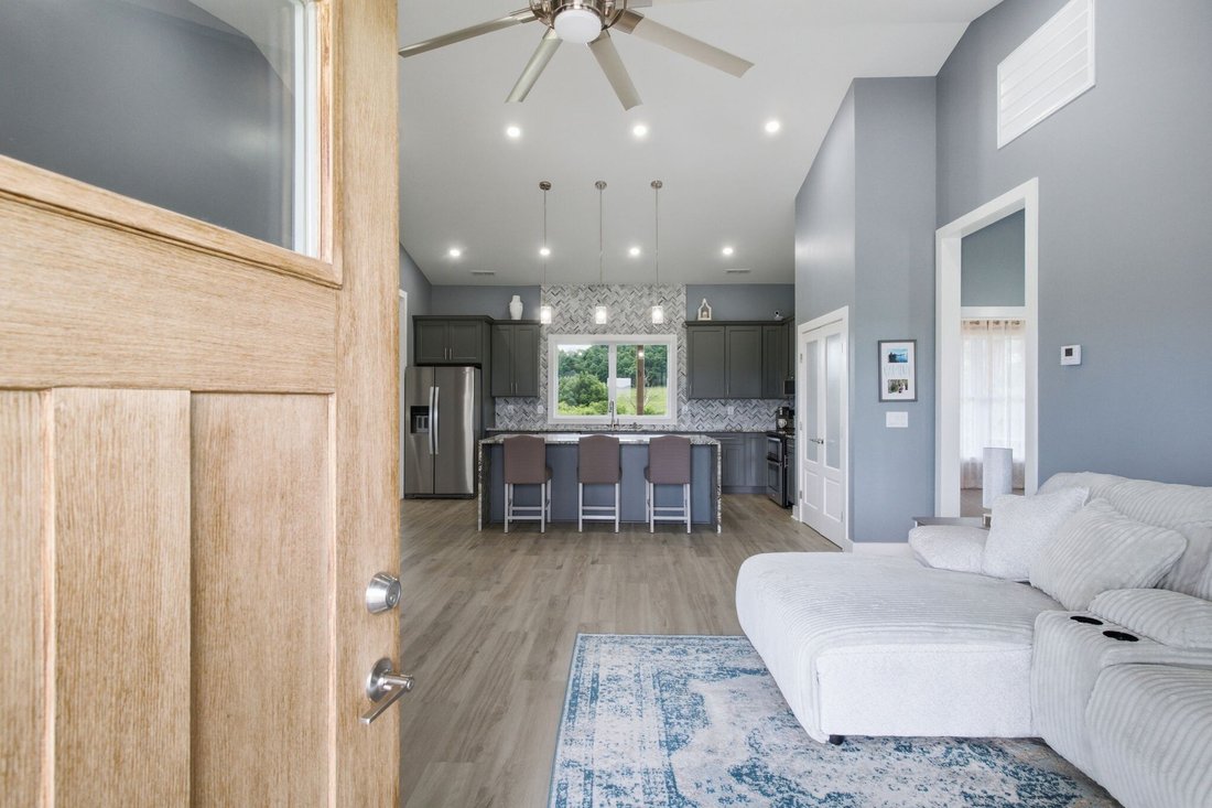 House in Lebanon, Tennessee, United States 5 - 18411451