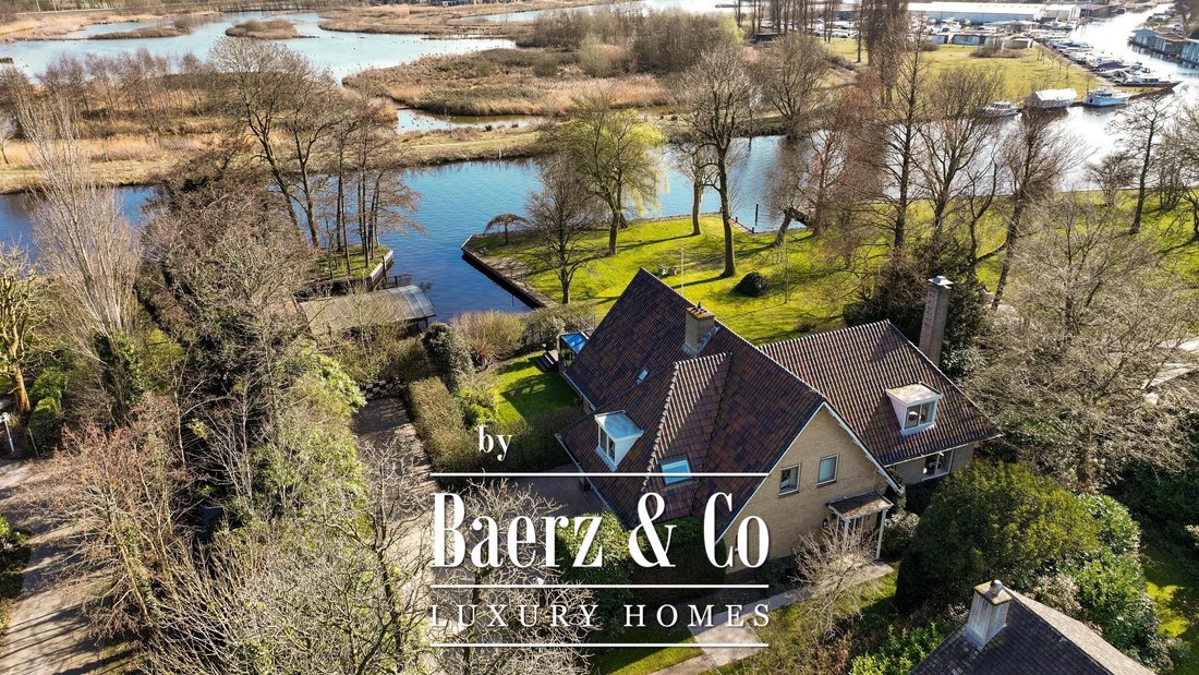 Villa in Warmond, South Holland, Netherlands 3 - 18410029