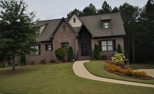 House in Chelsea, Alabama, United States 1