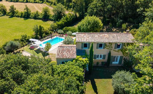 House in Apt, Provence-Alpes-Côte d'Azur, France 1