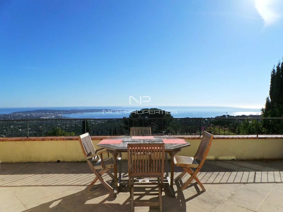 Villa in Brusquet-Retenaou-Devens, Vallauris, France 3 - 18409372