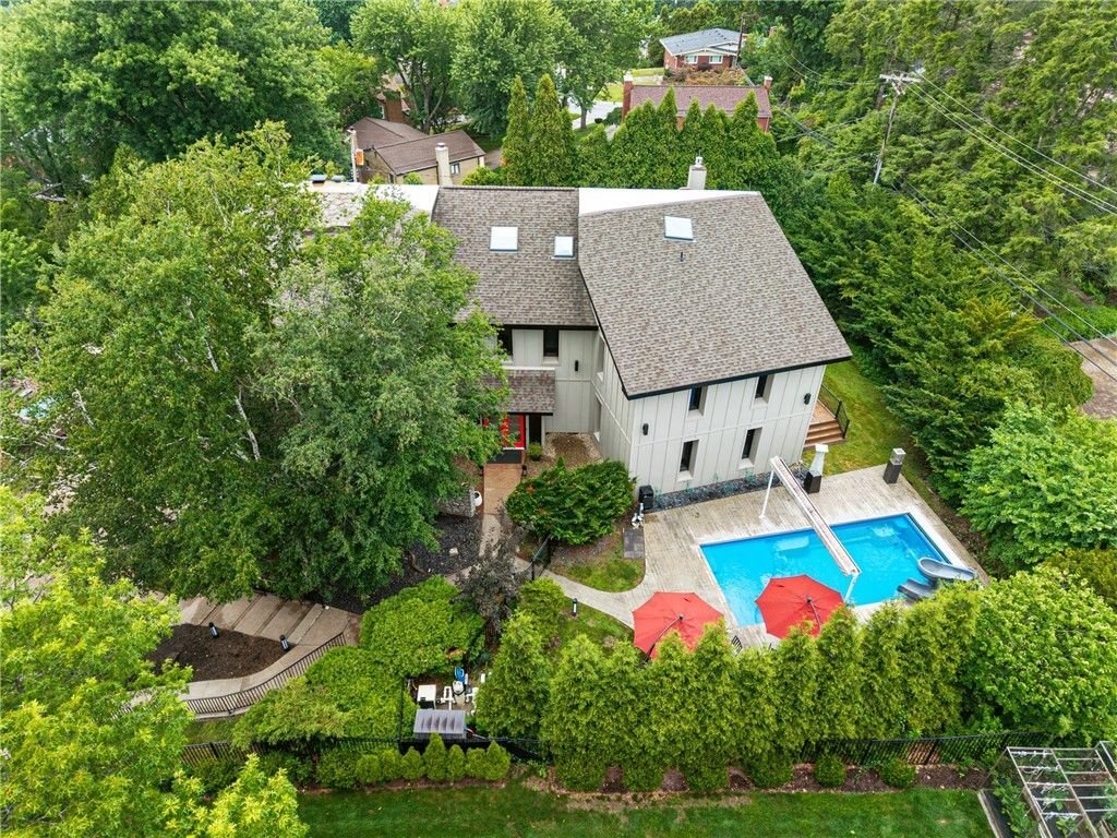 House in Mount Lebanon, Pennsylvania, United States 3 - 18418863