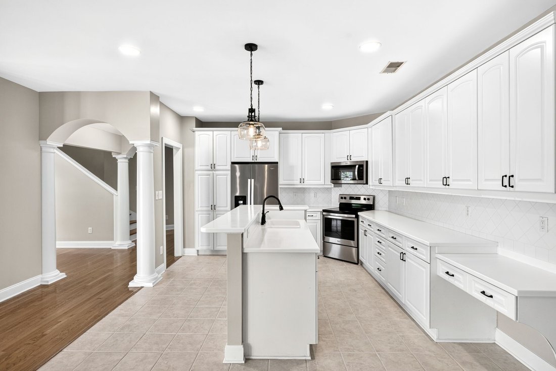 House in Franklin, Tennessee, United States 5 - 18411424