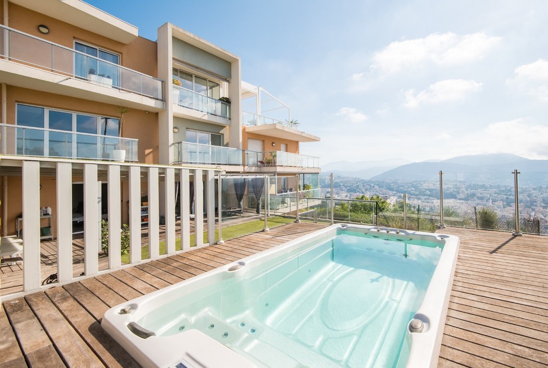 Wohnung in Nizza, Provence-Alpes-Côte d'Azur, Frankreich 1 - 18409610