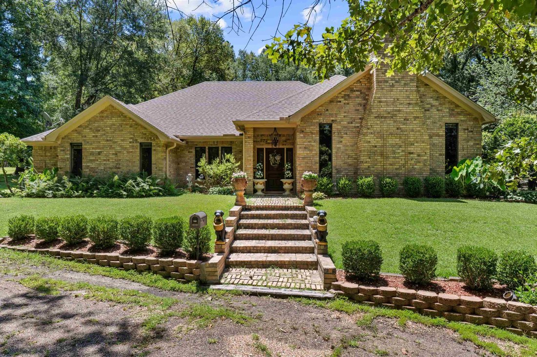 House in Marshall, Texas, United States 1 - 18416195