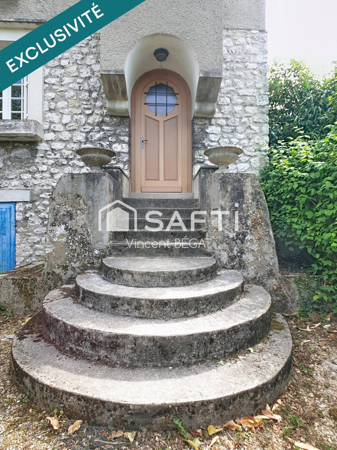 House in Moret-Loing-et-Orvanne, Ile-de-France, France 4 - 17349379