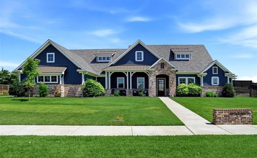 House in Midlothian, Texas, United States 1