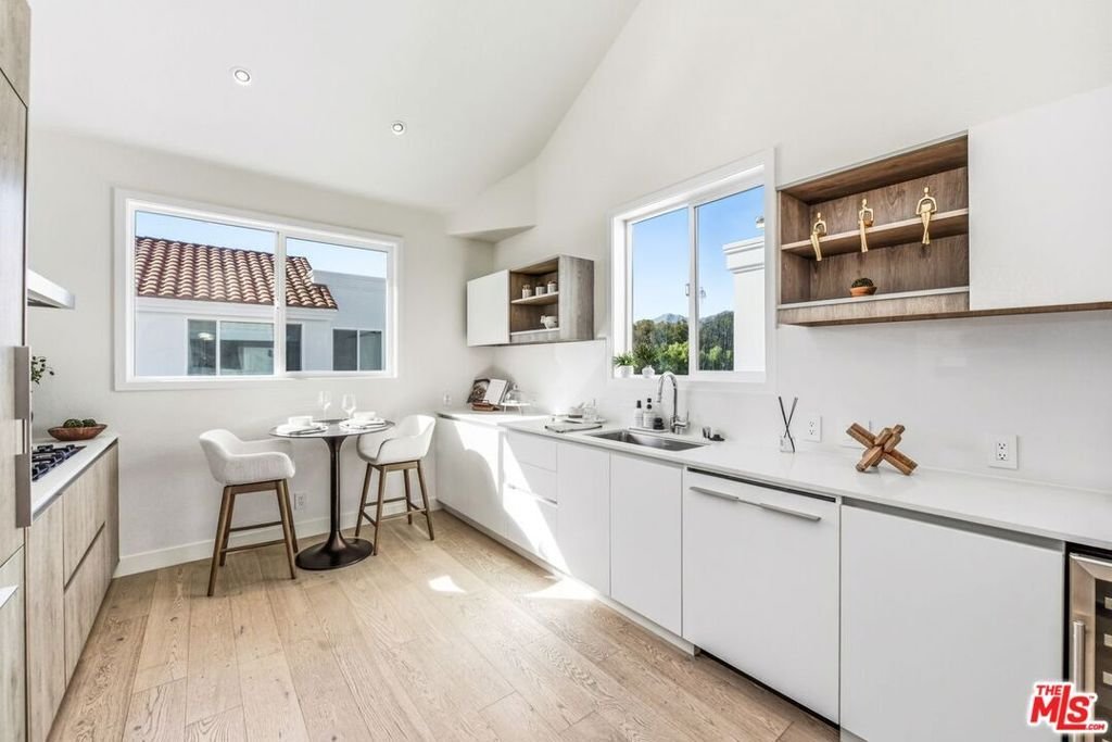 Condo in Malibu, California, United States 4 - 18414763