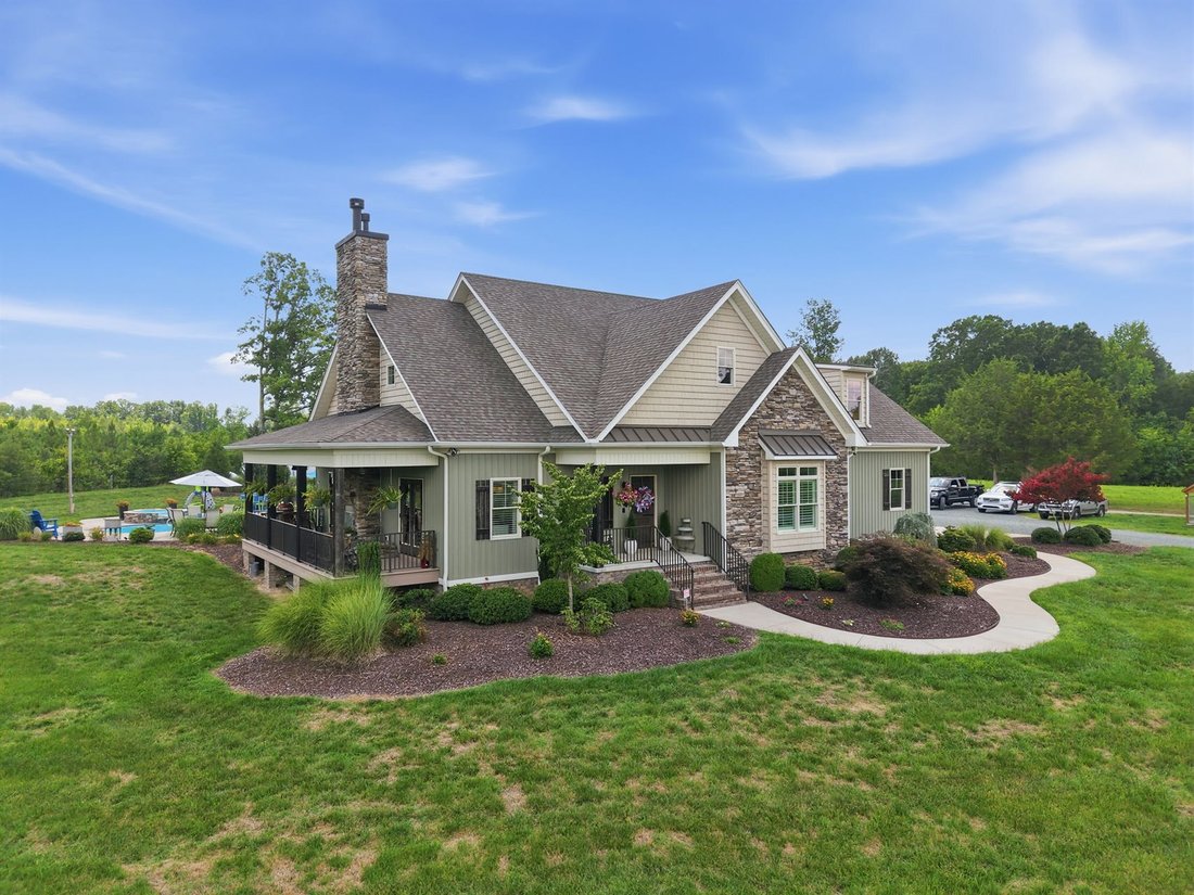 House in Liberty, North Carolina, United States 5 - 18410343