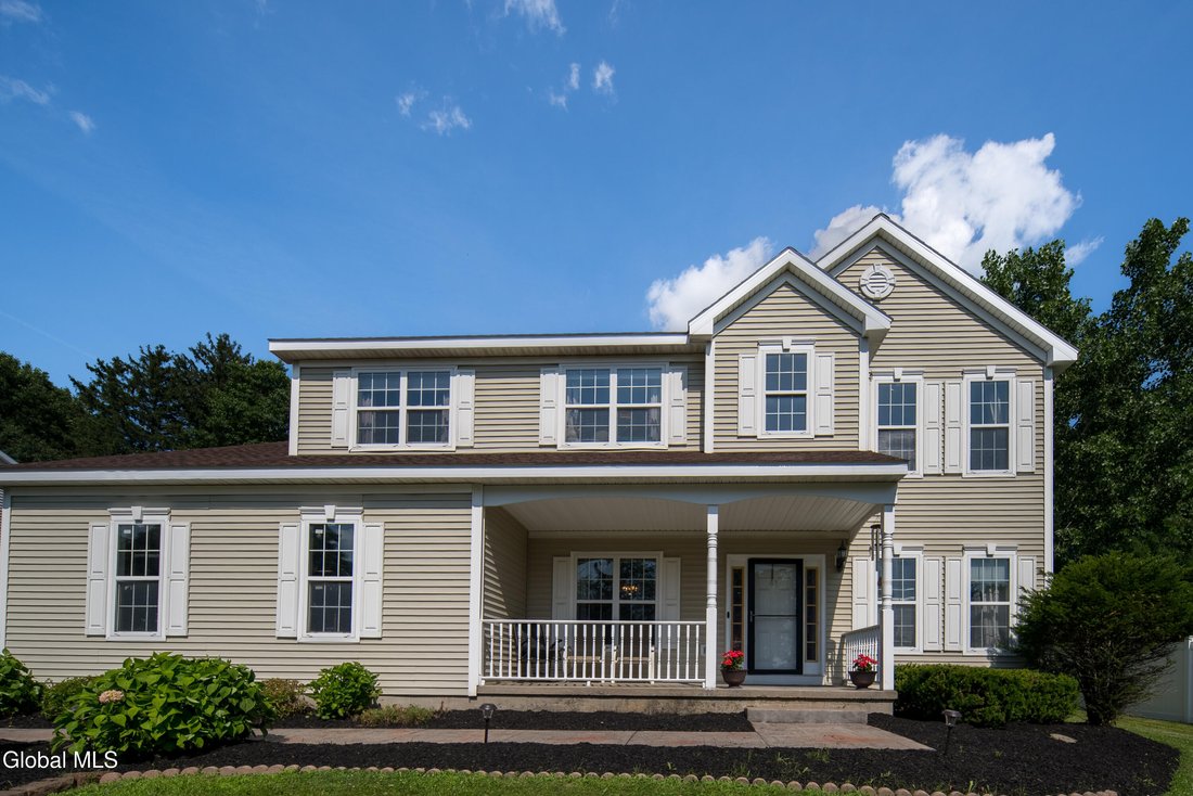 House in Latham, New York, United States 2 - 18413593