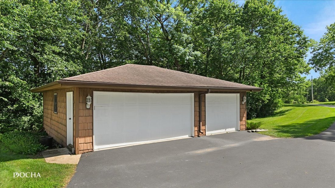 House in Freeport, Illinois, United States 4 - 18416568