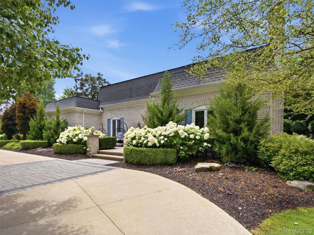 House in Bloomfield Hills, Michigan, United States 3 - 18411582