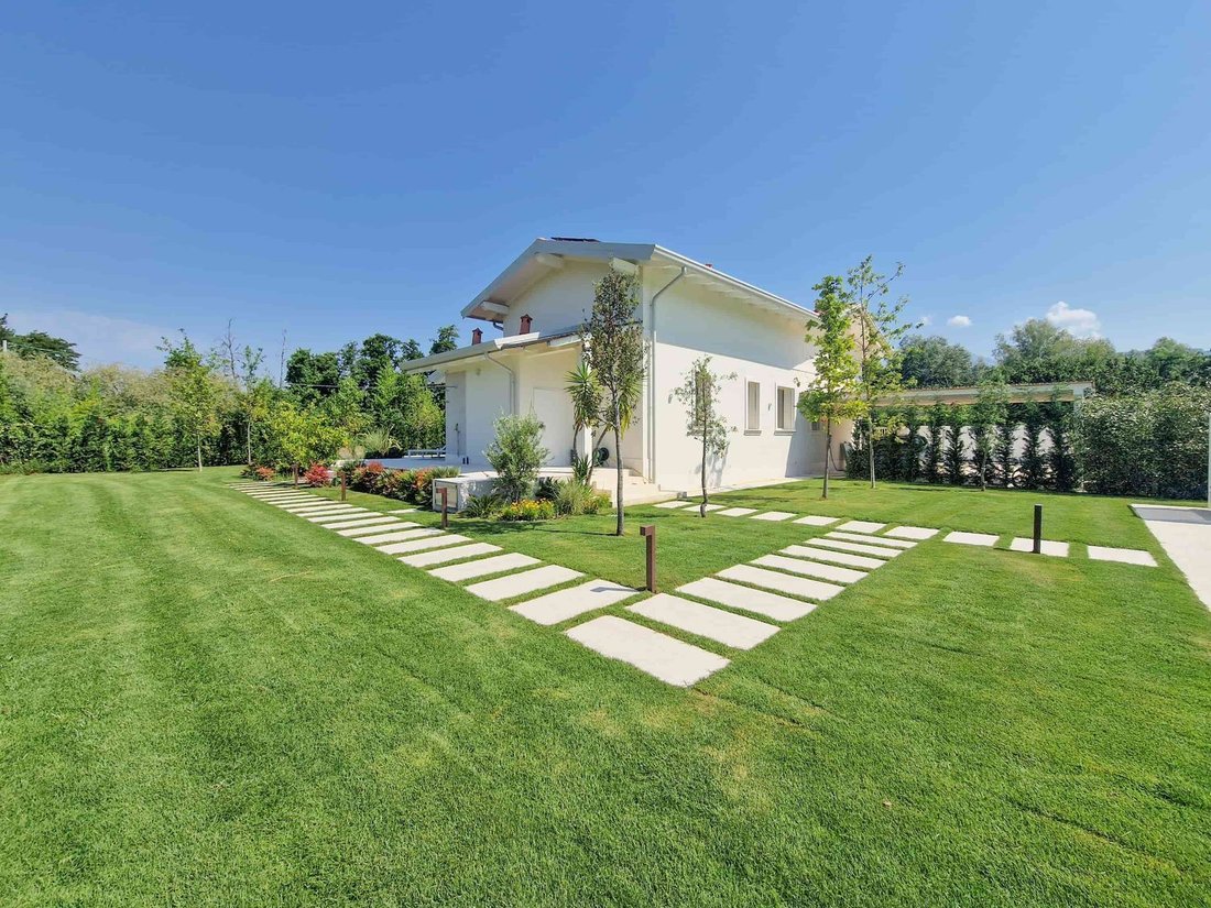 House in Caranna-Vaiana, Forte dei Marmi, Tuscany 5 - 18414444