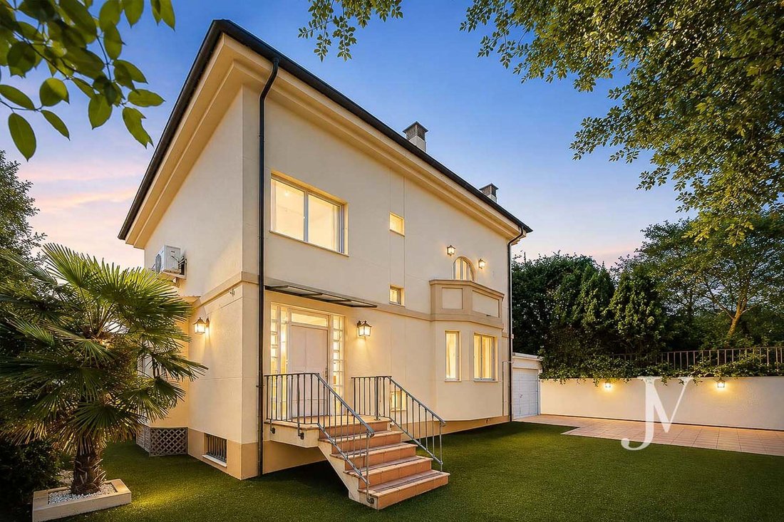 Villa in Chamartín, Madrid, Spain 3 - 18409449