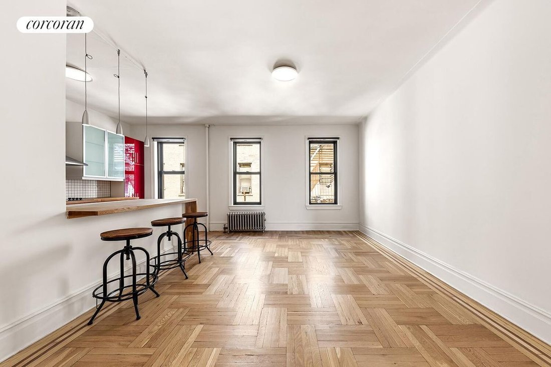 Co Op in New York, New York, United States 2 - 17852670
