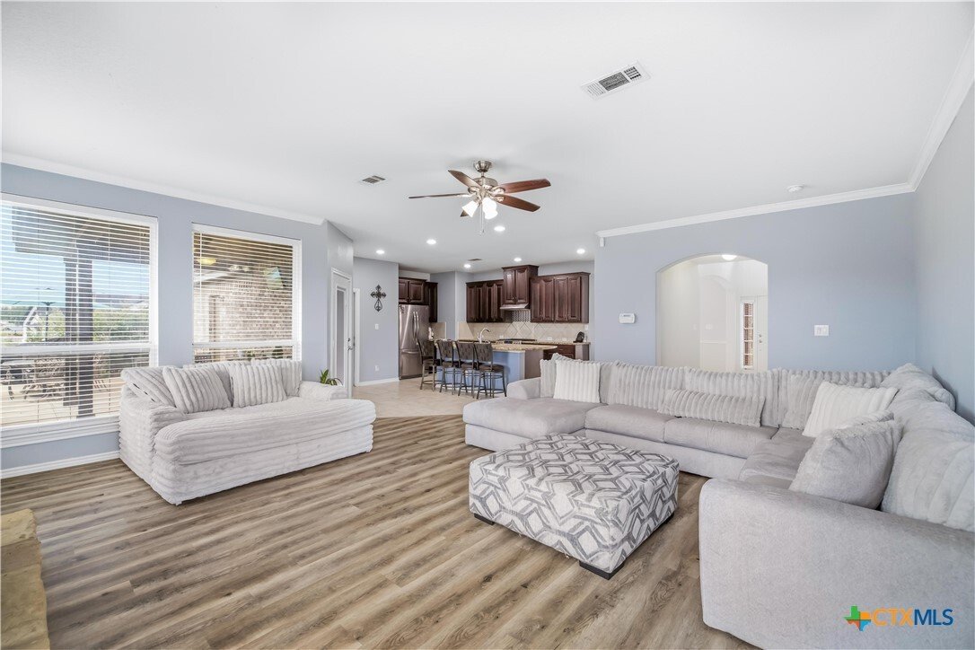 House in Hallettsville, Texas, United States 5 - 18419348