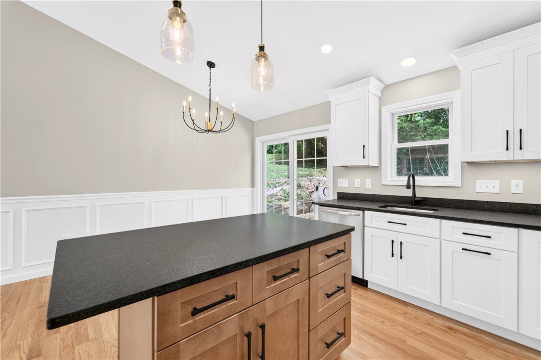 House in Johnston, Rhode Island, United States 4 - 18413325