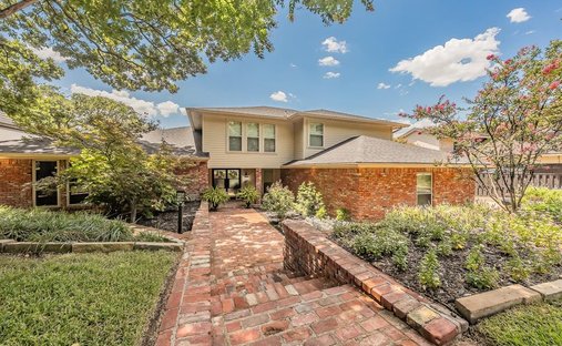 House in Arlington, Texas, United States 1