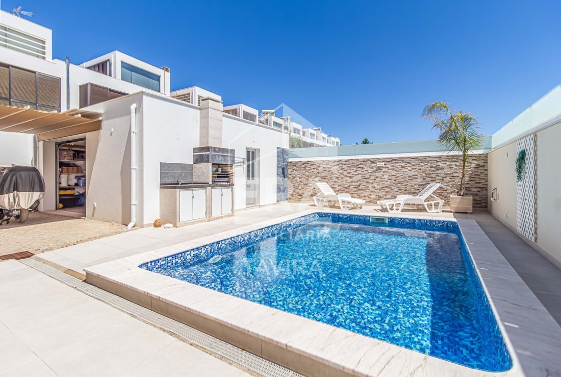 Casa en Faro (Se y Sao Pedro), Algarve, Portugal 1 - 18412404