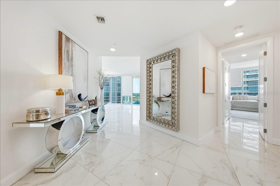 House in Tampa, Florida, United States 5 - 18409004