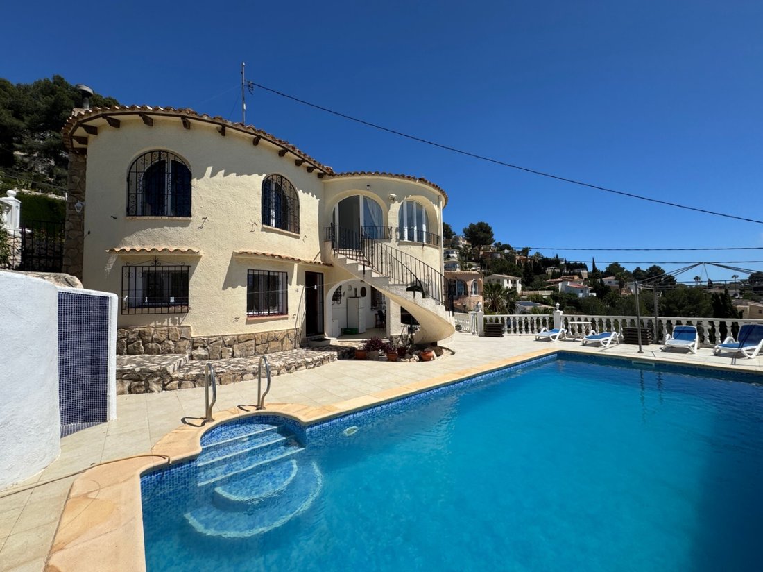 Villa in Benissa, Valencian Community, Spain 1 - 18417642