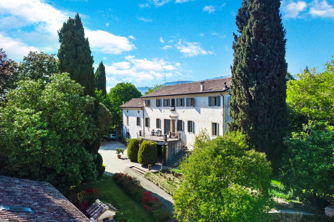 Villa in Asolo, Veneto, Italy 2 - 18412036